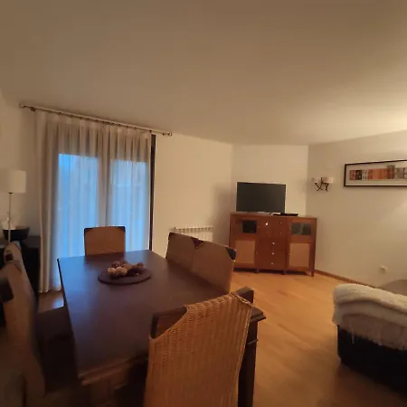 Apartamento Oroel Lejlighed
